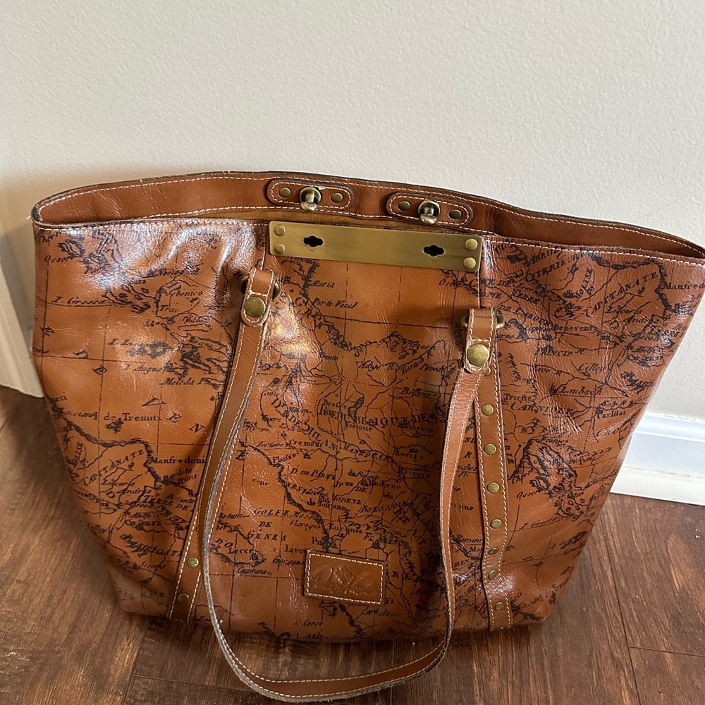 Patricia Nash Brown Map Print Tote